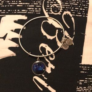 Little Dippee Bangle